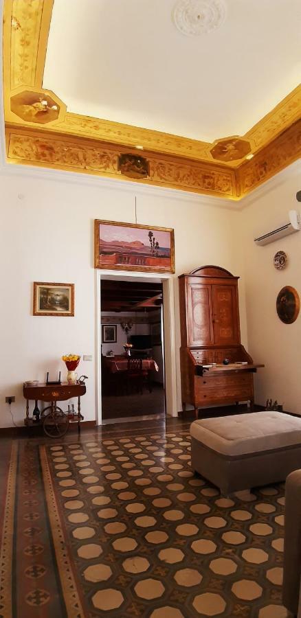 Casa De Spuches Сasa de vacaciones *